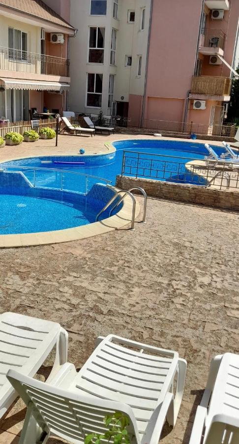 Le Premiere Randevu Sveti Vlas Exterior foto