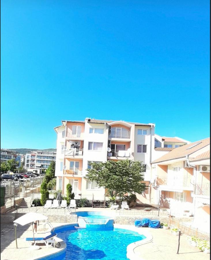 Le Premiere Randevu Sveti Vlas Exterior foto